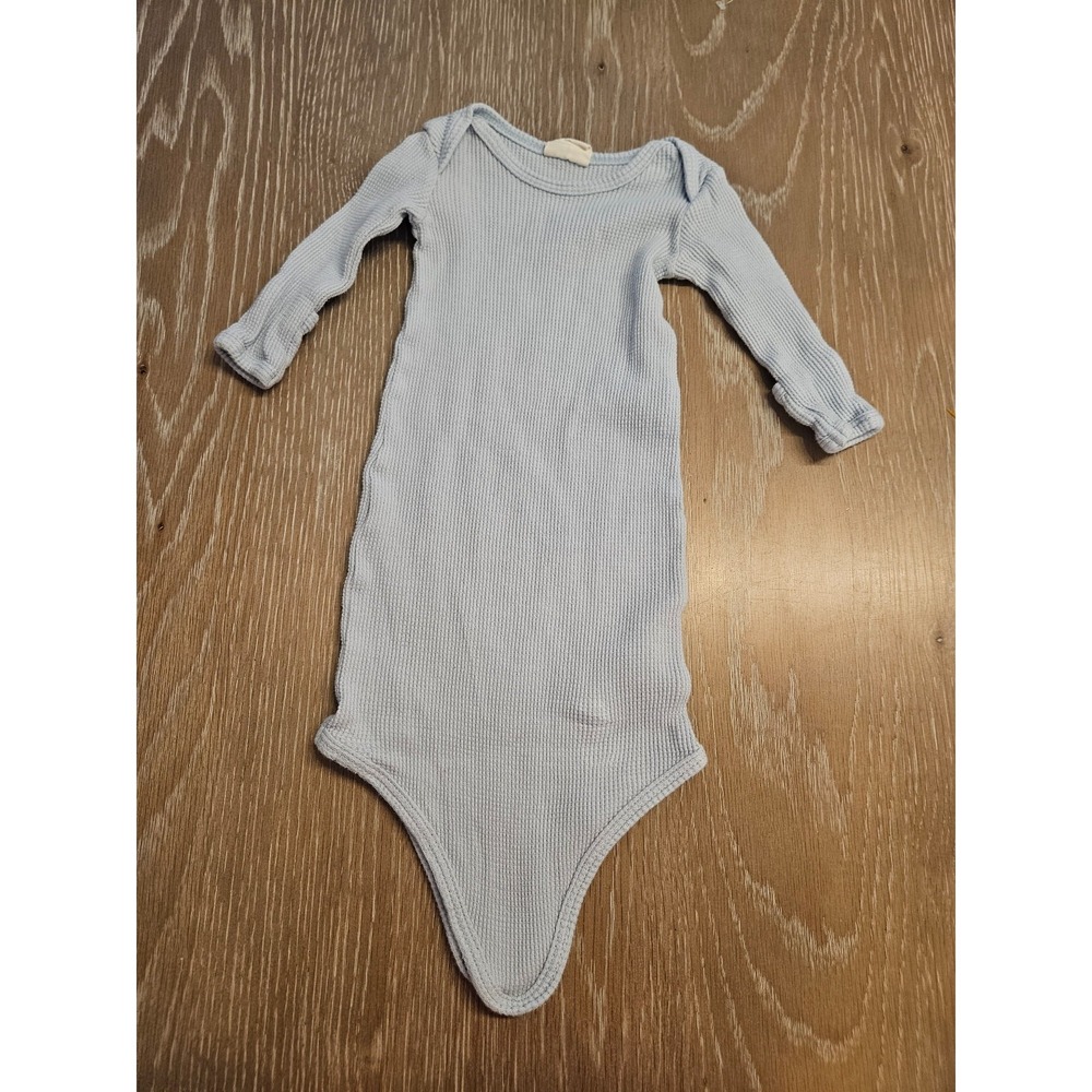 Spearmintlove baby boy waffle‎ knit gown 0-3 mos